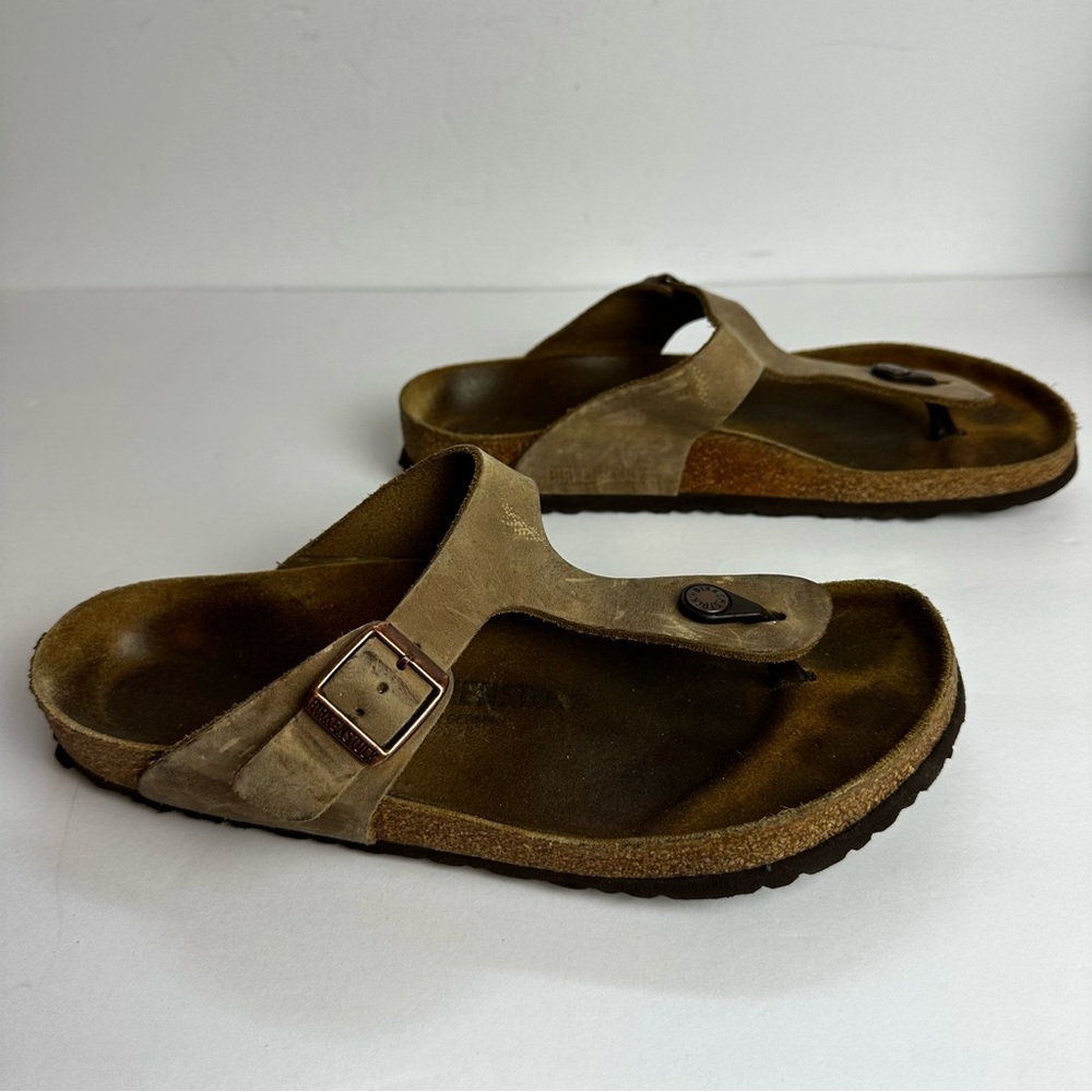 Birkenstock Gizeh Sandals Women's Size 10 or Men's 8 EU 41 Thong Shoes Tan - Picture 2 of 9